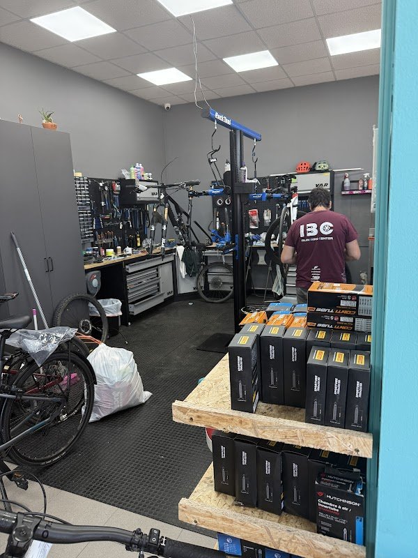 Irun Bike Center - IBC - Photo 3