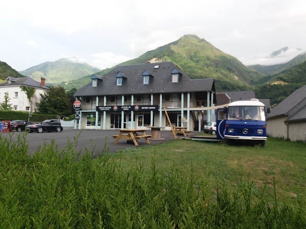 Sport 2000 Altitude Ski Service - Location ski Luz Saint Sauveur - Photo 4