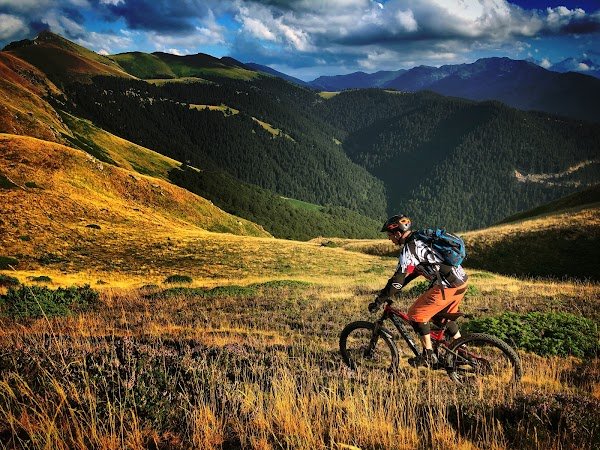 École De Ski Location Ski L Location Vélo L Magasin Ski Vélo : Evo2 Store - Photo 3