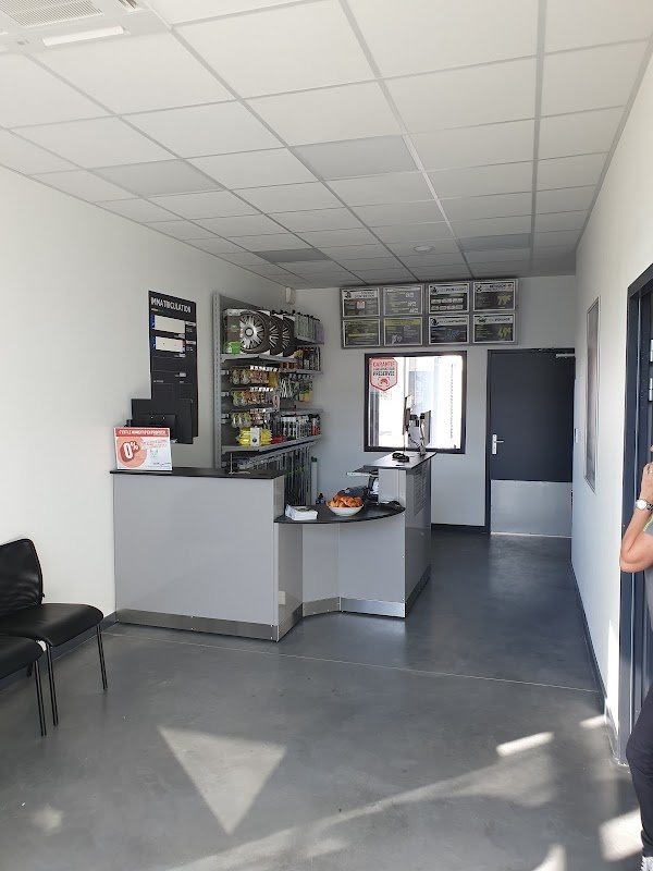 Feu Vert Services PERPIGNAN DALBIEZ - Photo 3