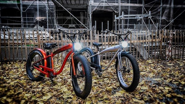 La tête dans le guidon - Photo 2