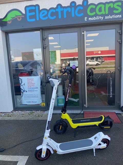 Electric'cars Trott Bikes & Scooters