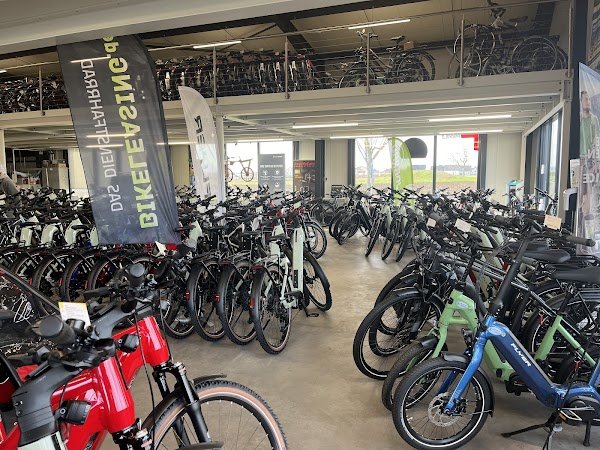 Reifen & Zweirad Schönstein - Photo 4