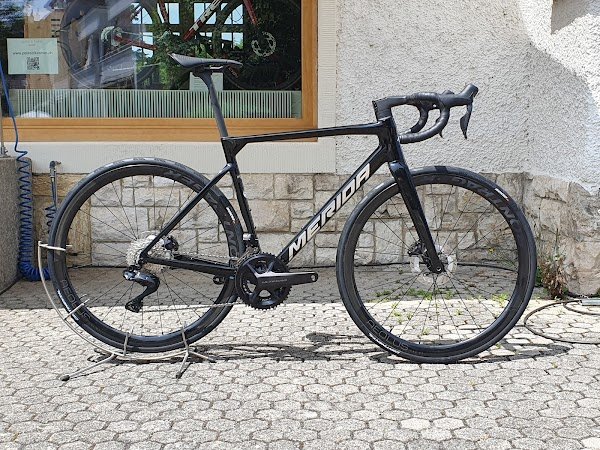 Pete's Bike Shop GmbH - Photo 2