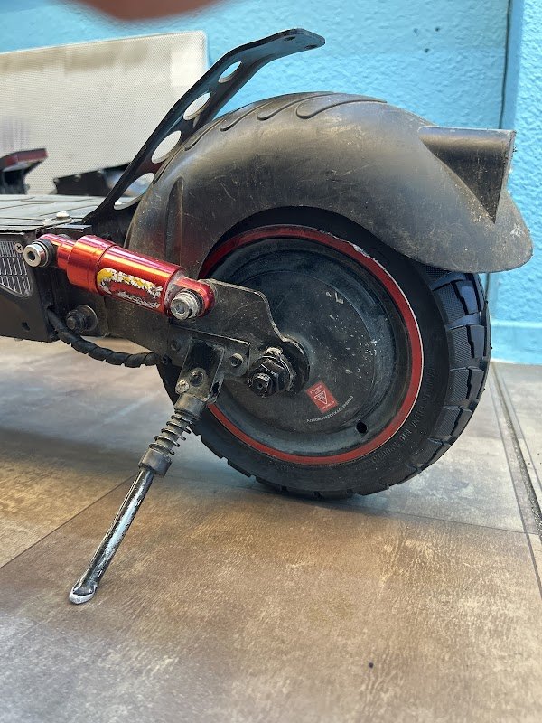 Yes Electronique reparation télévision réparation trottinette électrique ordinateur téléphone portable - Photo 4