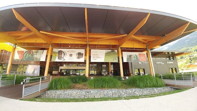 Decathlon Mountain Store