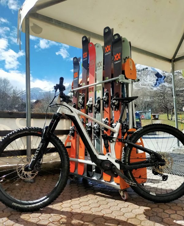 Only Ski Express - Noleggio e riparazione bici e sci - Negozio articoli sportivi - Photo 3