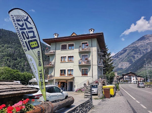 Only Ski Morgex - Noleggio e riparazione bici e sci - Negozio articoli sportivi - Photo 4