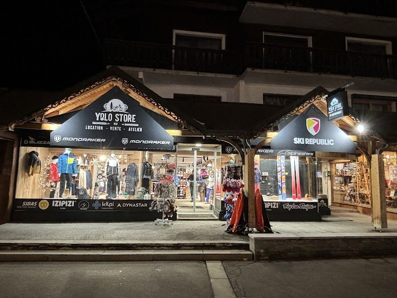 YOLO STORE - SKI REPUBLIC