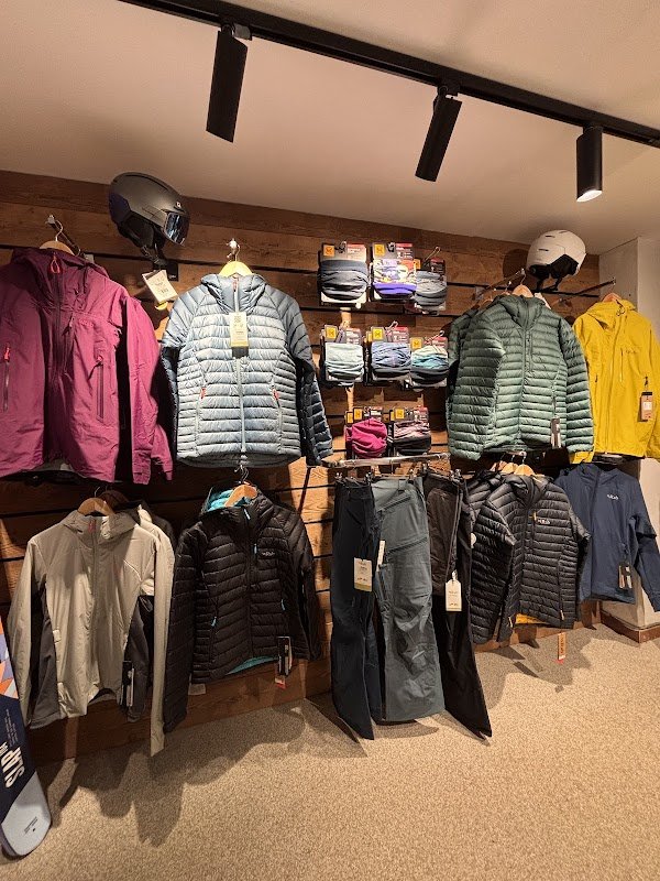 YOLO STORE - SKI REPUBLIC - Photo 4