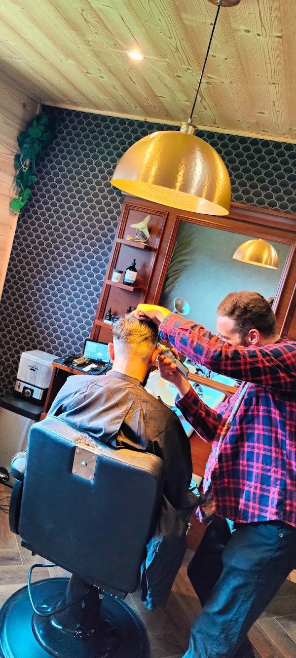 Switch5 snowboard&bikeshop - Photo 3