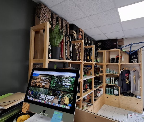 UNIK Suspension - Photo 2