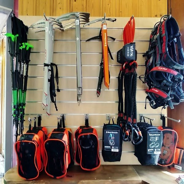 SKILOC CHAMONIX - Location Ski - Bike - Alpinisme - Tente et Camping - Chamonix ski & bike rental - Photo 4