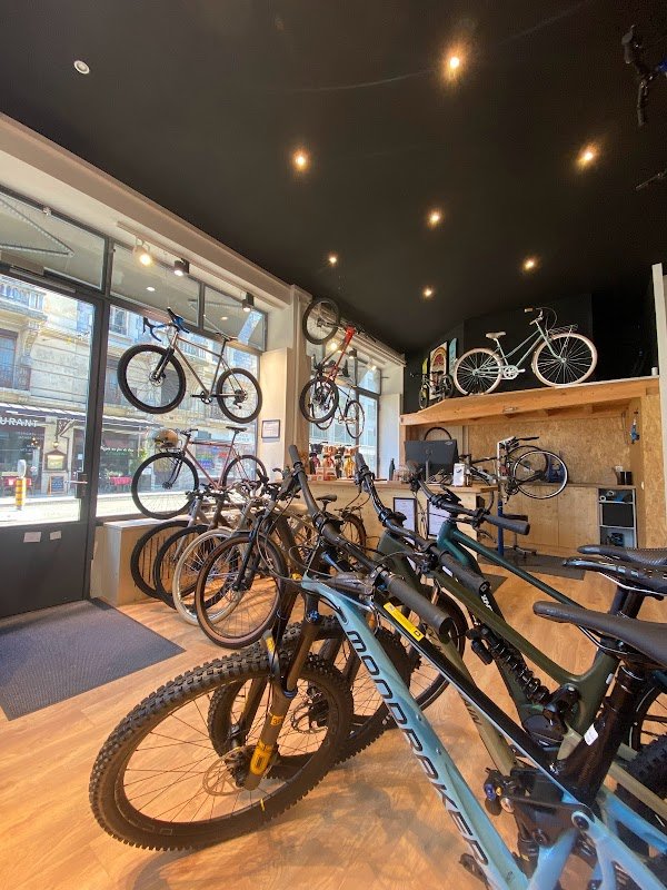 Cyclopath Bike Shop - Photo 4