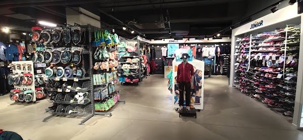 Decathlon City Batignolles - Photo 2