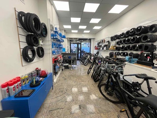 Repair and run Paris Gare de l'Est - Réparation vélos et trottinettes électriques - Photo 2