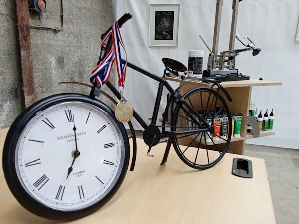 A.M.C Atelier Mobile du Cycle - Photo 2