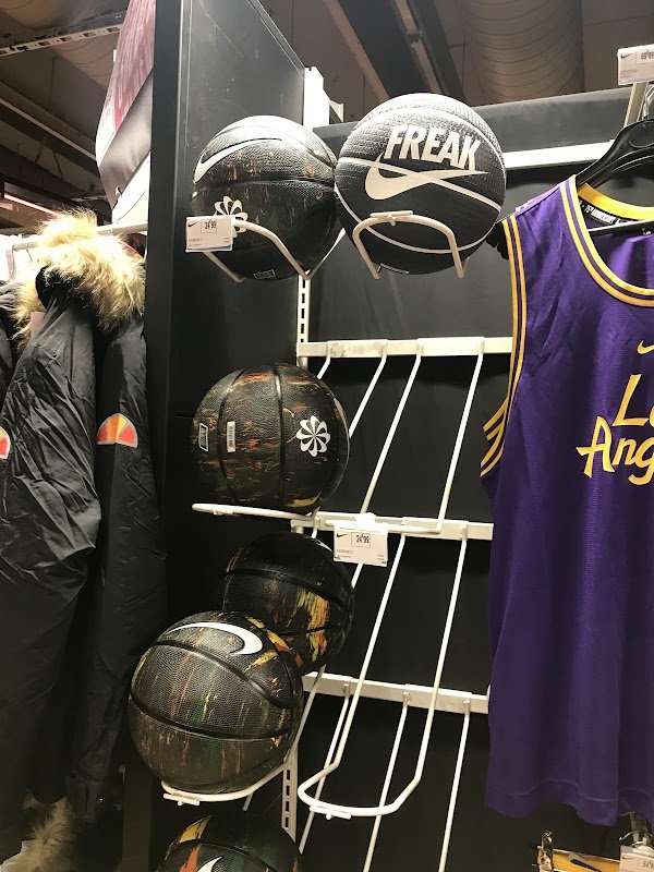 INTERSPORT PARINOR - Photo 3