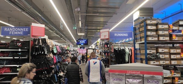 Intersport Les Clayes-sous-Bois - Photo 2