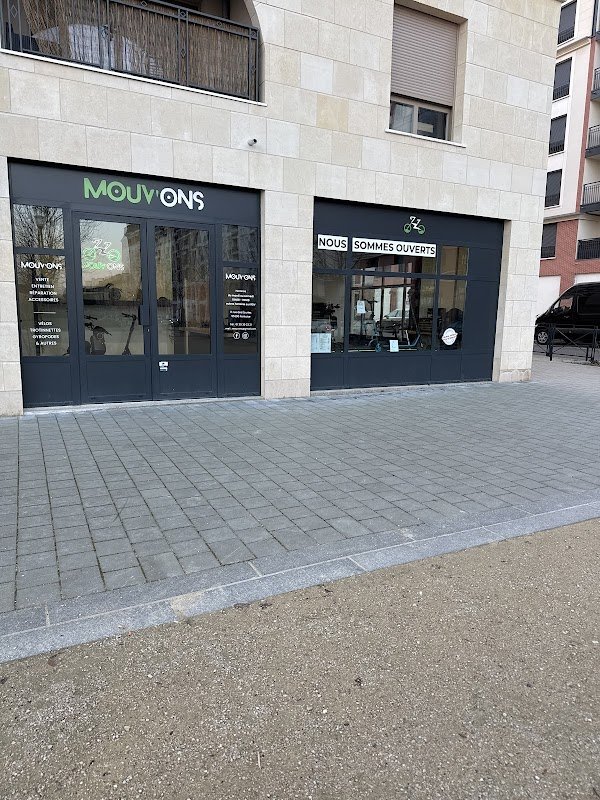 Mouv'ons - Réparation Entretien & Vente Trottinettes Vélos & plus - Photo 3