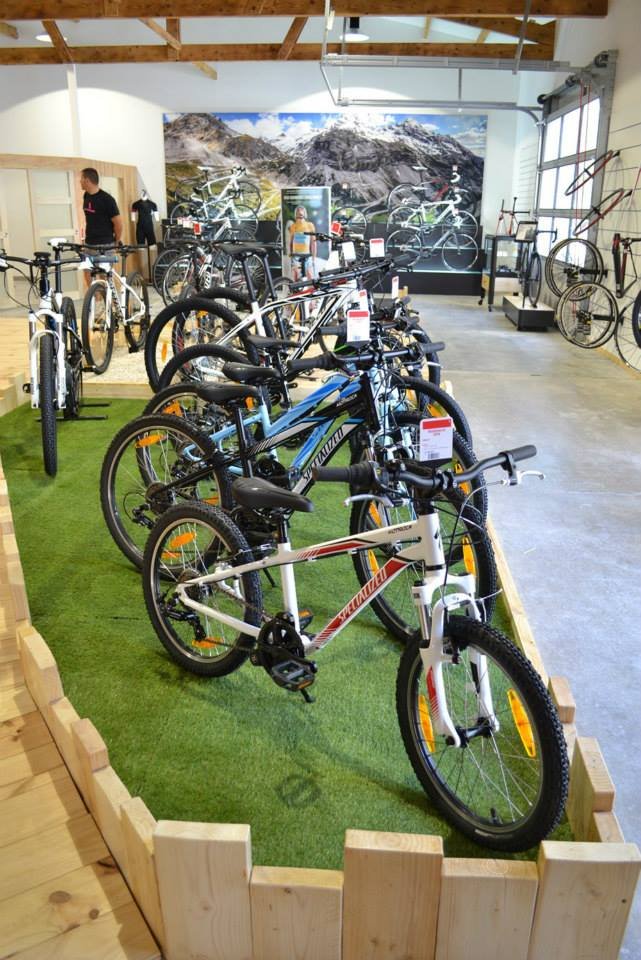 128 Bike Avenue - Magasin de vélo - VTT Route Vélo à assistance électrique ...
