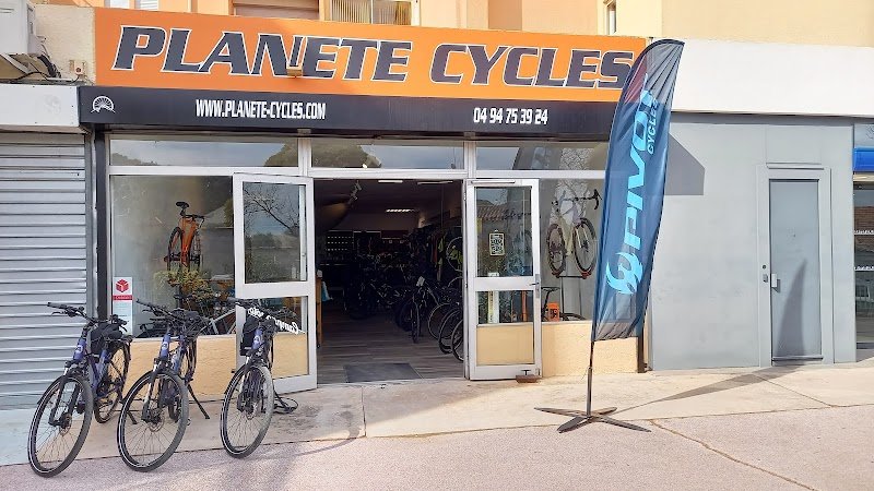 Planète Cycles