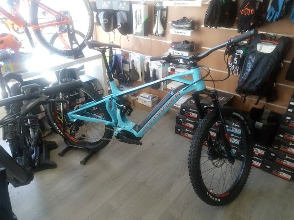 Cycles Center - Photo 3