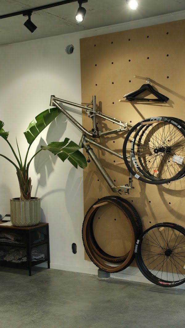 Goobzcycles - Photo 2