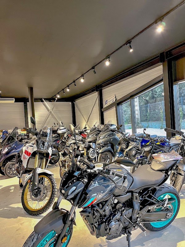 BENATI MOTOS - concessionnaire Yamaha à Roquebrune sur Agens - motos, scooters & e-bike - Photo 3