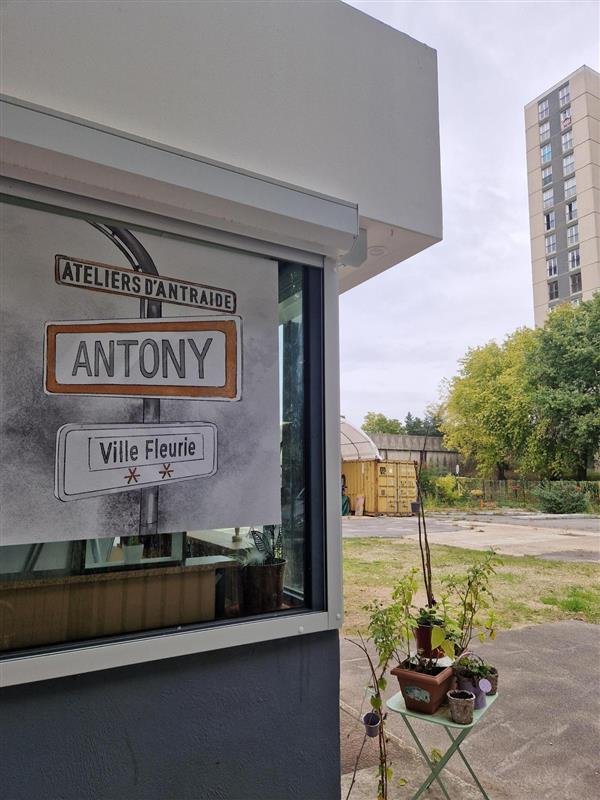 La biOcyclette - atelier réparation vélos et trottinettes électriques - Photo 2