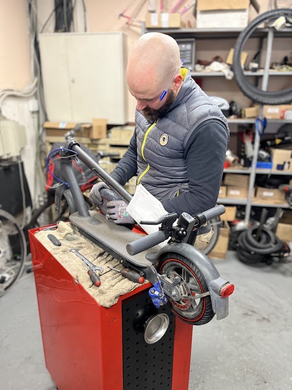 Panda Vélo - Vente et réparation vélos / trottinettes électriques - Photo 4