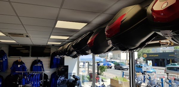 Only Yam Petit Clamart - concessionnaire Yamaha - motos, scooters & e-bike - Photo 4