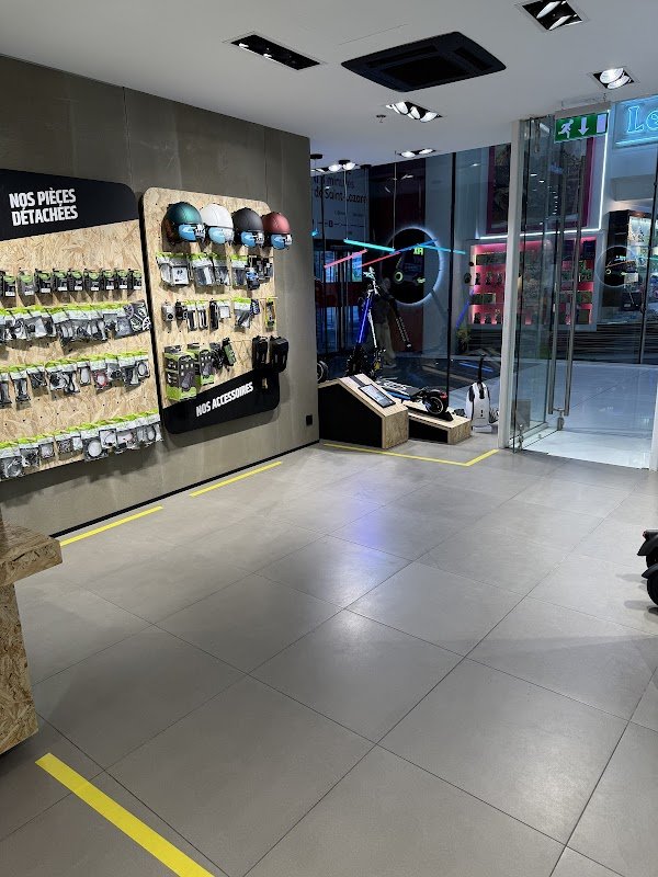 FIX MY TROTT Paris La Défense - Photo 2