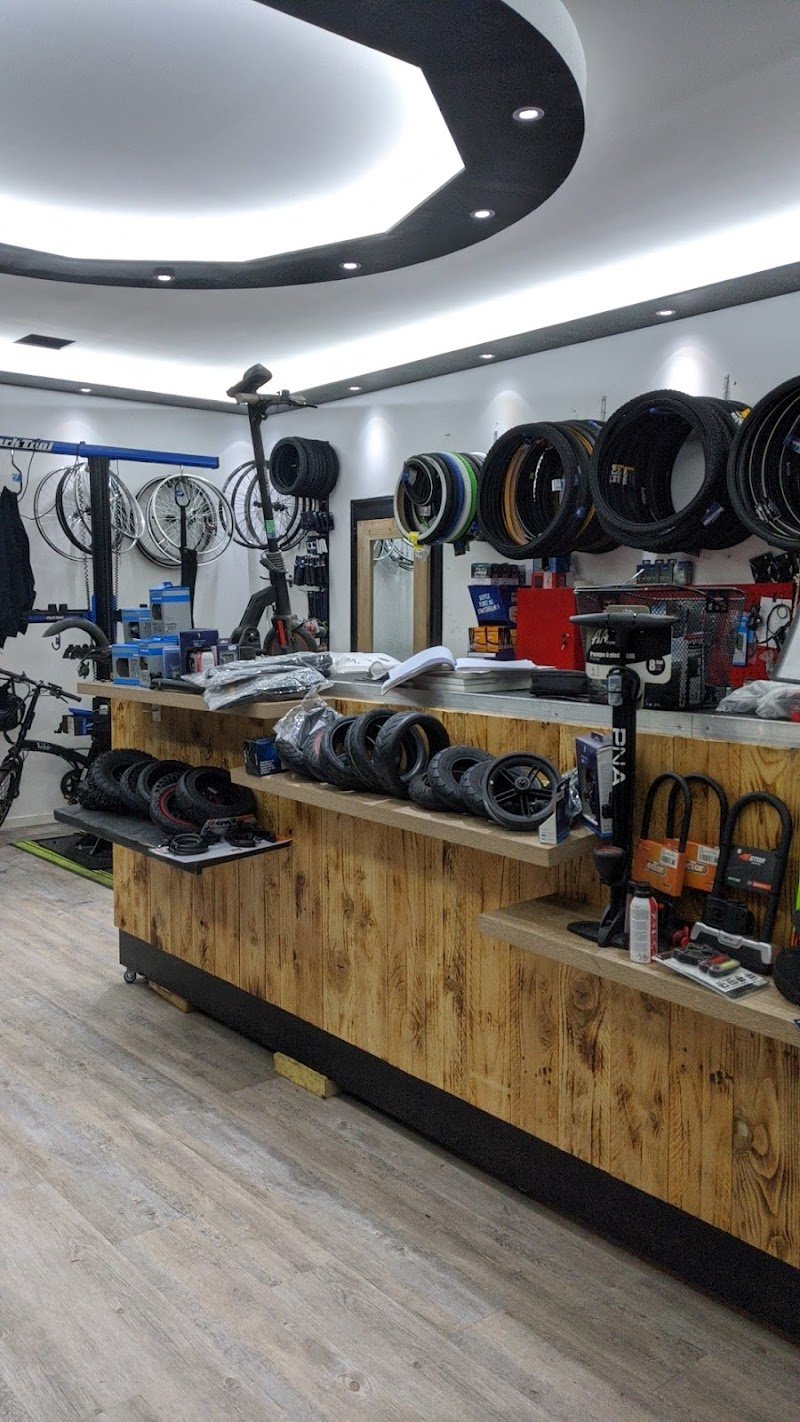 specialiste réparation vélo