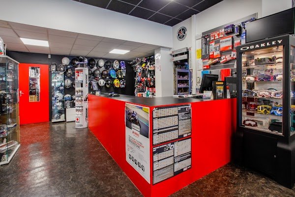 Evasion - concessionnaire Yamaha - motos, scooters & e-bike - Photo 2