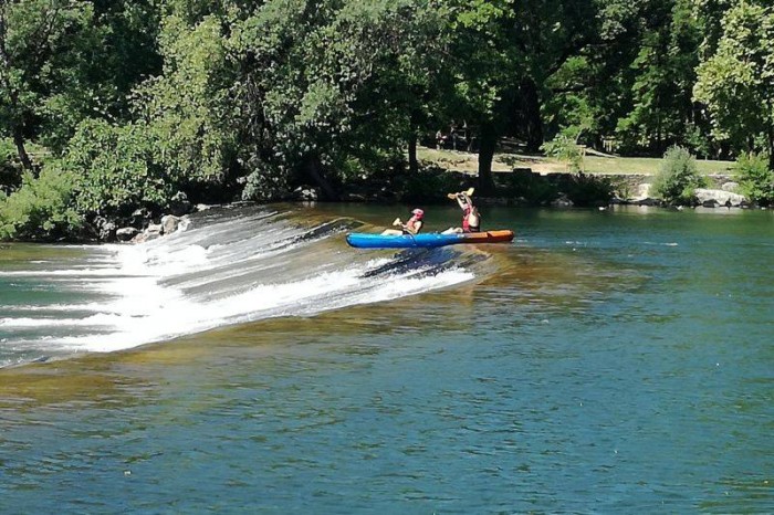Full kayak descent Hérault