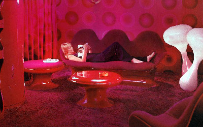 Space Age Design : Un courant à la conquête des formes futuristes