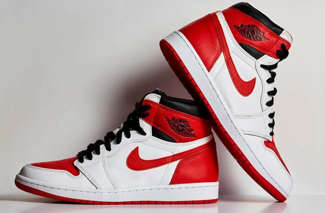 air-jordan-1-retro-high-heritage