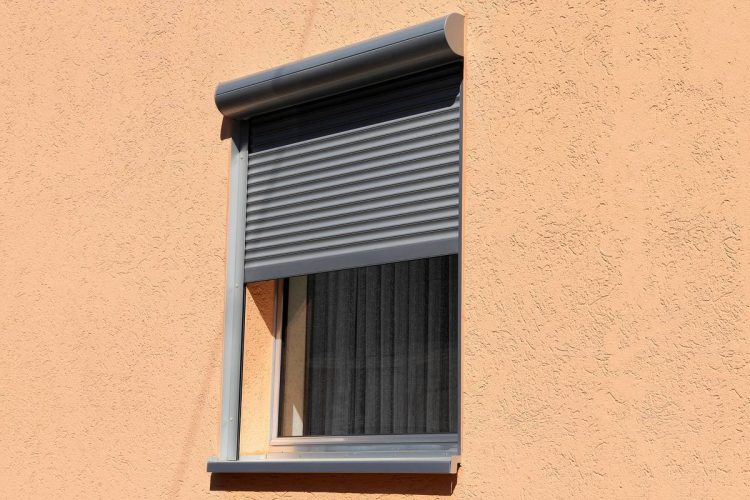 5-bonnes-raisons-d-avoir-un-volet-roulant-sur-mesure.jpg
