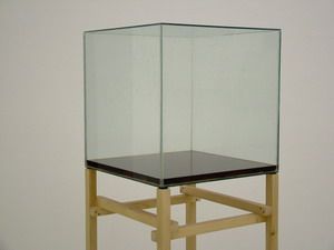 b012_tue_greenfort_06_coca_cola_condensation_cube_45x45x45