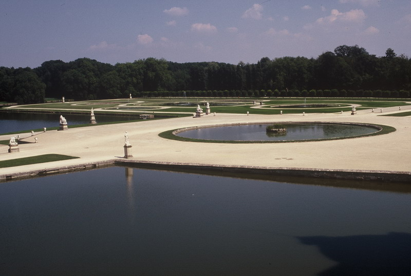 013_chateau_de_chantilly_resize