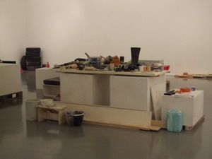 0010_fischli_et_weiss_1992-2000_untitled-tate