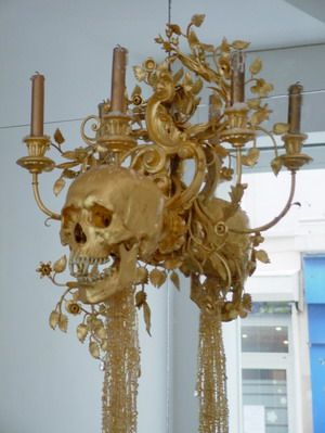 0080_angelo_filomeno_2006_poracelsus_pissing_210x46x23