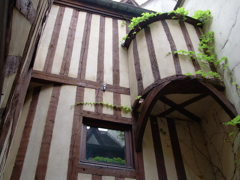 0128_Maison_d_Ourscamp_2009_resize