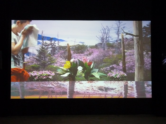 162-1 Yeondoo Jung cinemagician 2010 55mintres Performance at Marry hallin Seoul as a part of festival bom
