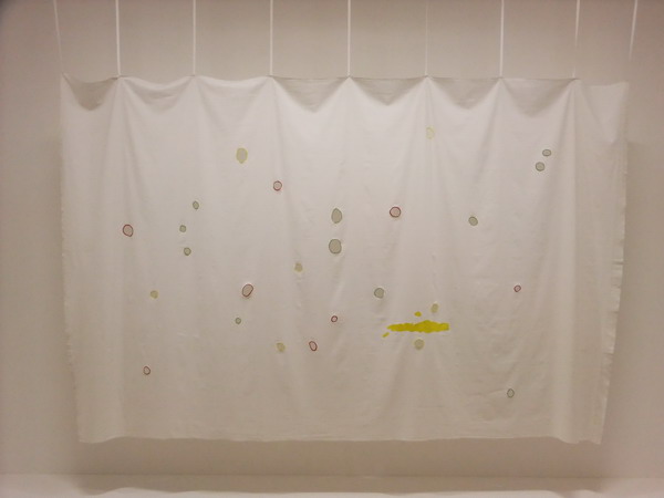 005 Jean-Michel Othoniel Glory Holes 1995 Drap brode _resize