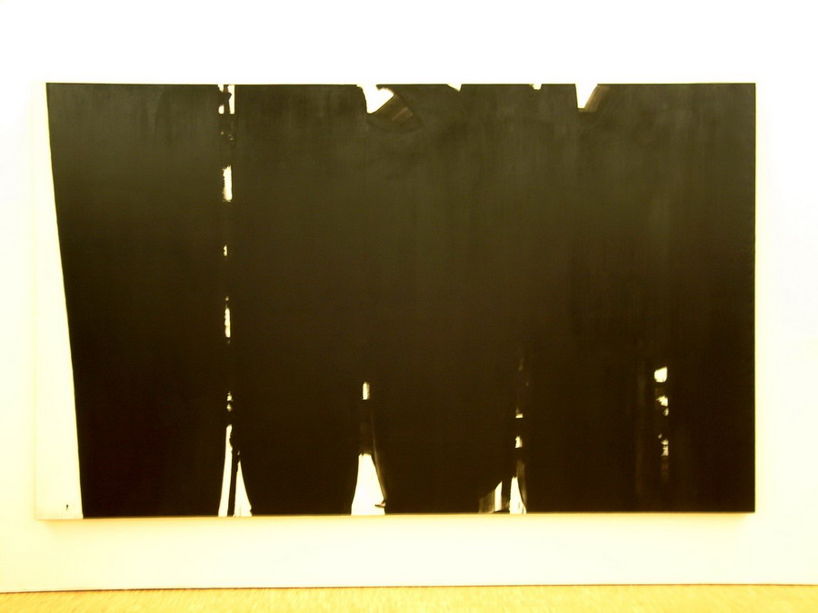 00252 P Soulages (ne 1919) peinture 220x366 14 mai 68_resize