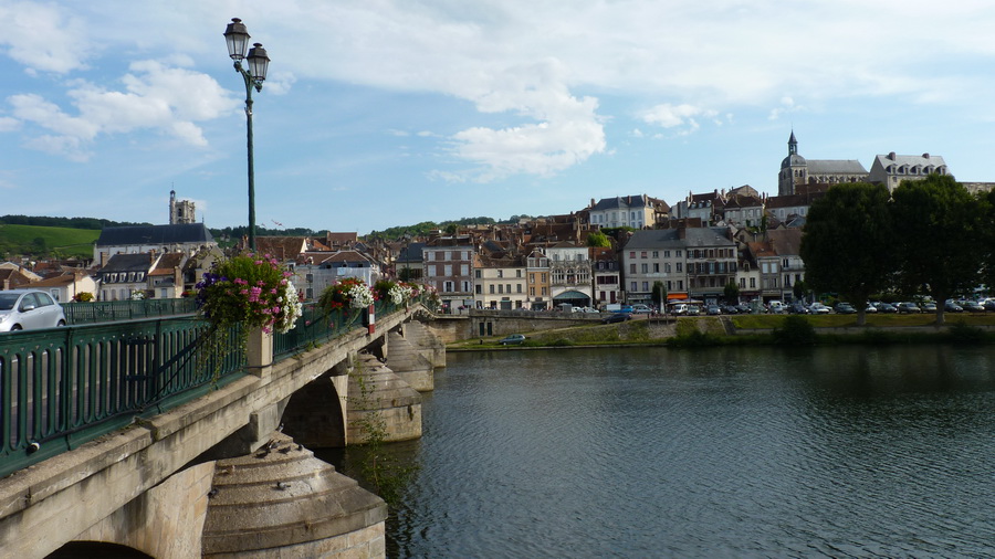 081 Joigny 2012-08