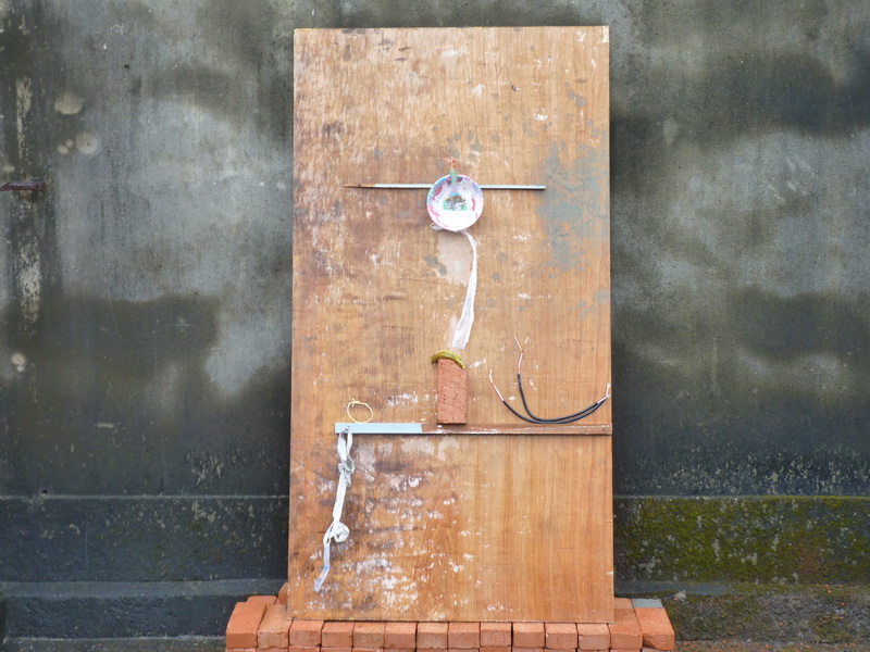 054 如是如樣-2 物體空間裝置 95x211cm 2012 高雄橋頭藝術村