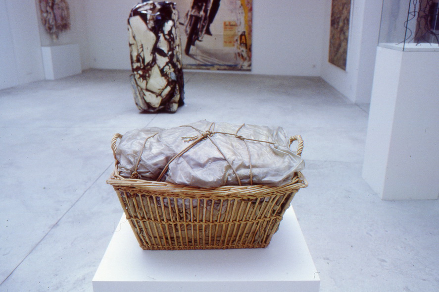 克利斯朵Christo (1935-200)-包紮藝術：